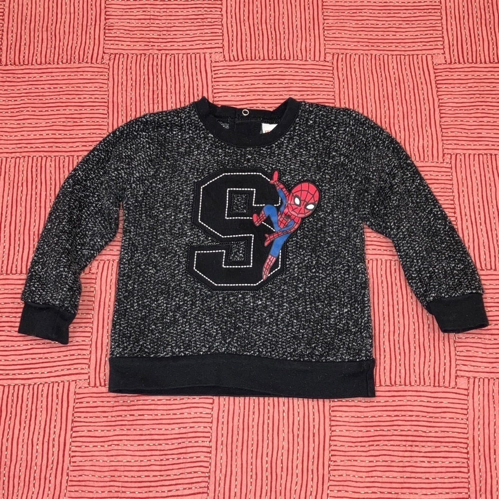 Spiderman Marvel toddler size 18 mths to 24 months Black and Gray Knit Sweater